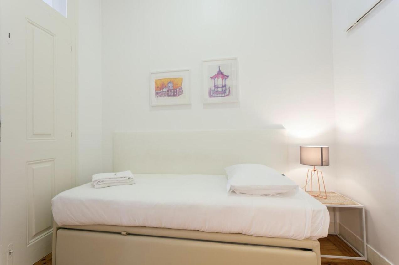 Pedrasnegras30 Lisbon Lofts & Apartments מראה חיצוני תמונה